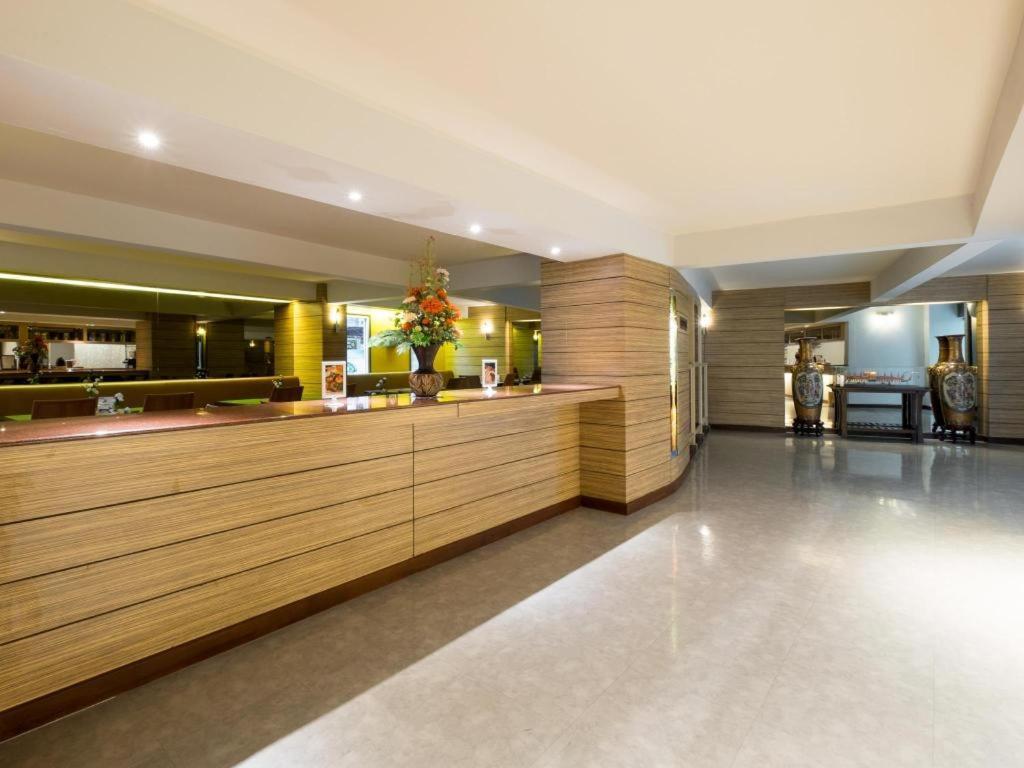 New Suanmali Hotel Bangkok Ngoại thất bức ảnh
