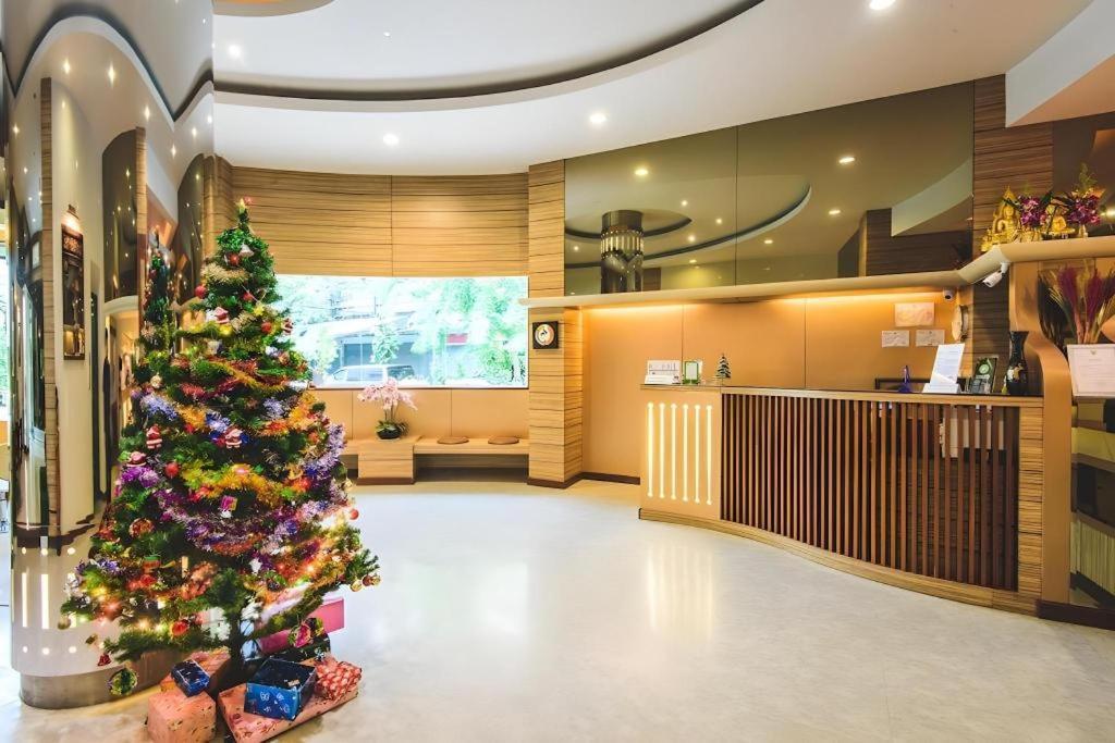 New Suanmali Hotel Bangkok Ngoại thất bức ảnh