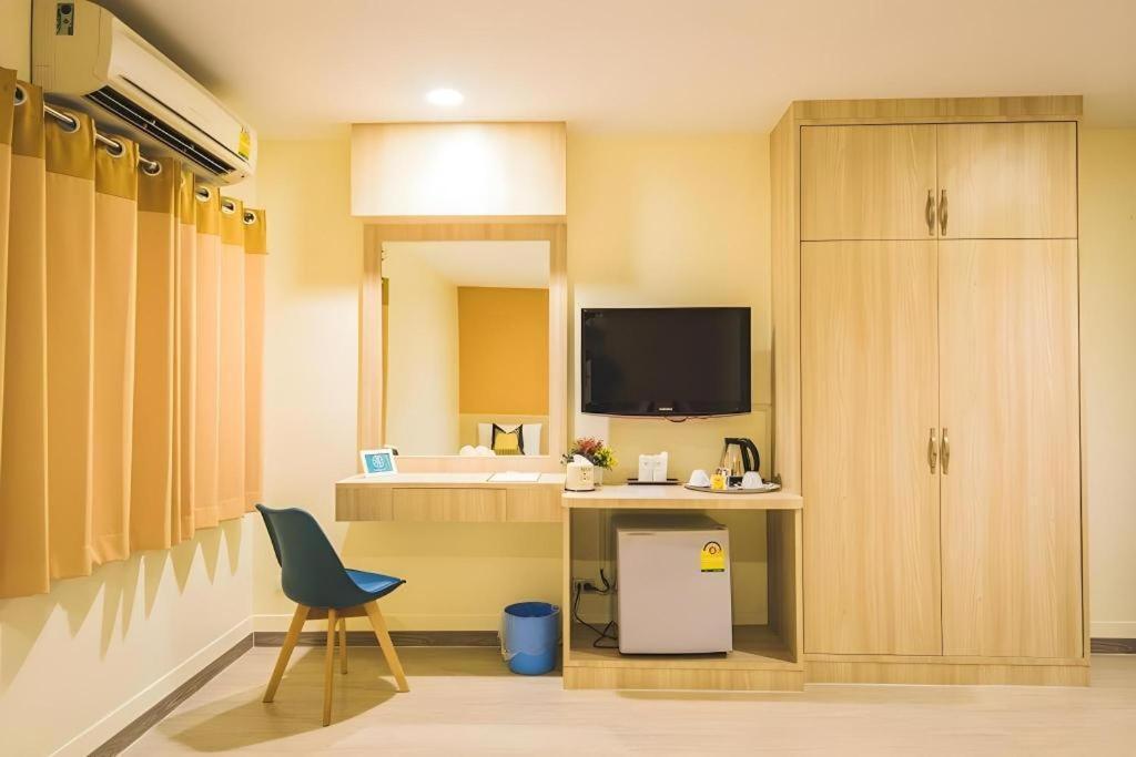 New Suanmali Hotel Bangkok Ngoại thất bức ảnh