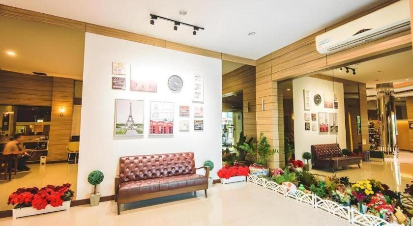 New Suanmali Hotel Bangkok Ngoại thất bức ảnh